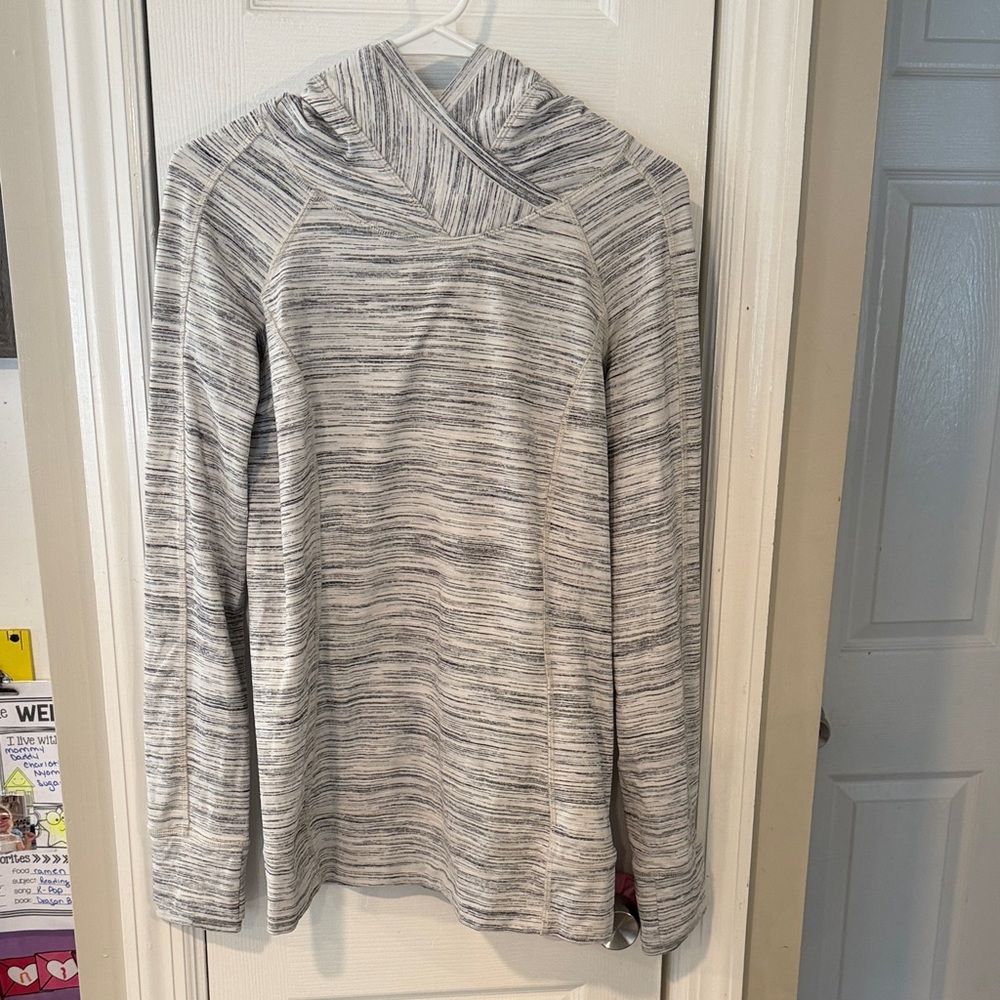 Lululemon Athletica Heathered Gray hoodie